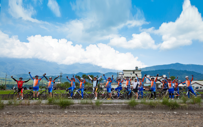運動與健康,單車騎行,單車旅行,台灣車友,專案訂製行程,山海戀單車,單車看見台灣,山海戀車友故事,退休人生